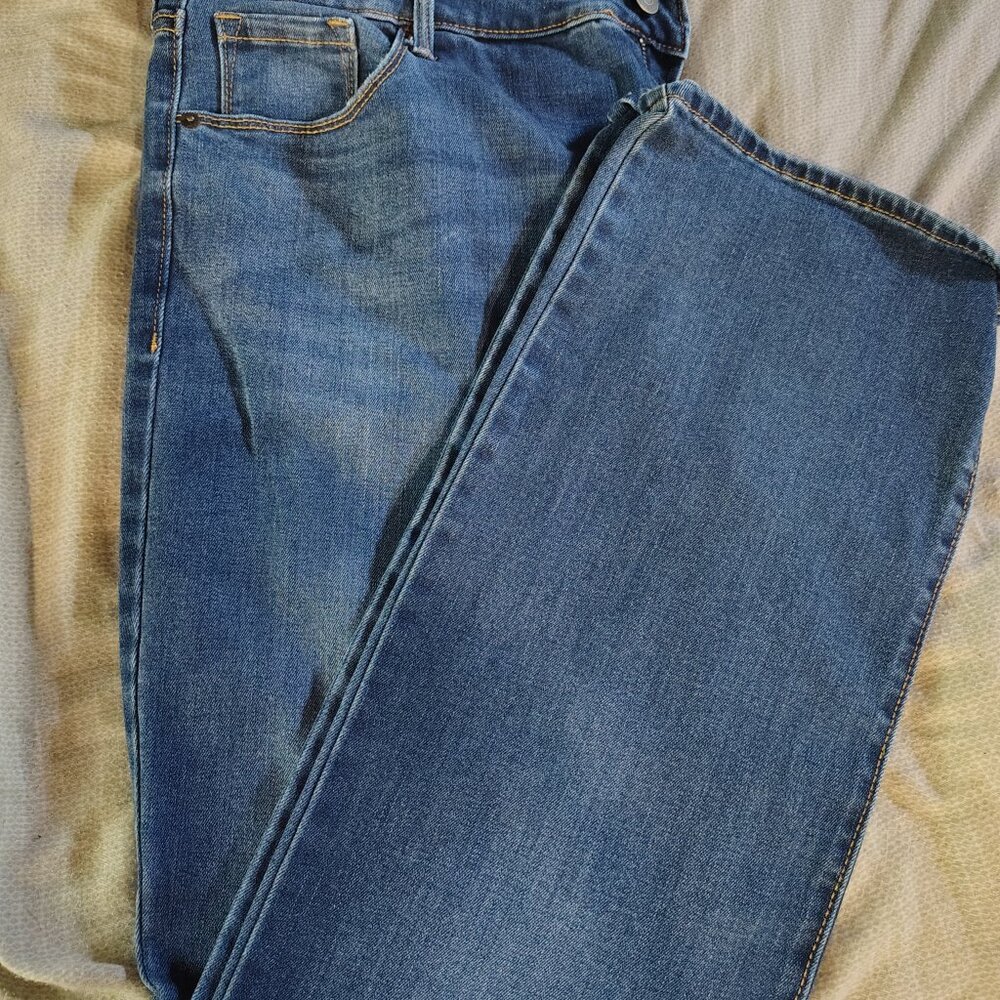 Jeans - Picture 4 of 4